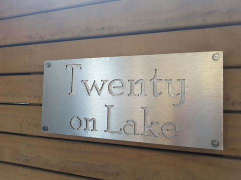 Twenty On Lake - Phillip Island Accommodation 1