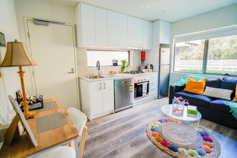 U1 Brunswick Living Brand New Apartment Close To Airport And CBD - Phillip Island Accommodation 0