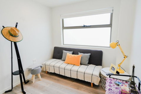 U101 Brunswick Living Brand New Deluxe Balcony Apartment Close To Airport And CBD - Phillip Island Accommodation 1