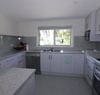 Umtali Beach House - Phillip Island Accommodation