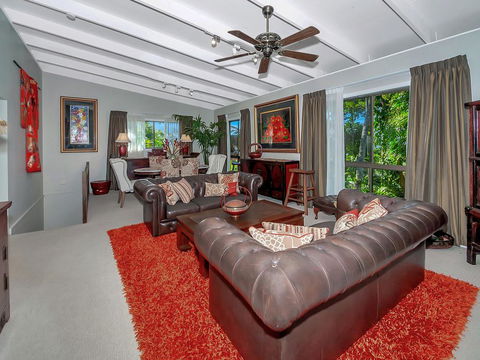 Unique, Tropical Rainforest Getaway - Phillip Island Accommodation 2