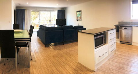 Unit 8 - Boardwalk - Phillip Island Accommodation 2