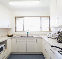 Vickery House 8 Bedroom Flat - Phillip Island Accommodation
