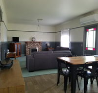 Wagga Wagga Country Cottages - Phillip Island Accommodation