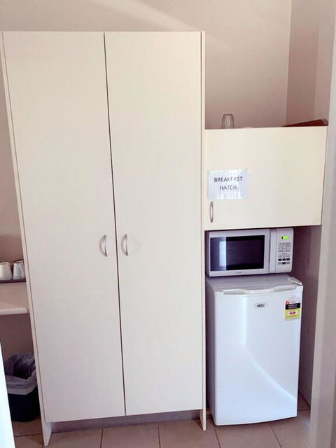 Walgett Motel - Phillip Island Accommodation 3