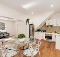 Walk to the city Fish Market Darling Harbour - Phillip Island Accommodation
