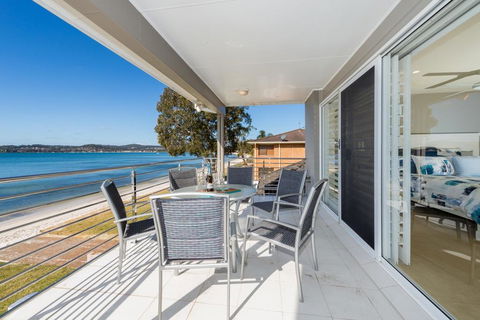 Waterfront Wonderland Foreshore Drive 41 - Phillip Island Accommodation 2
