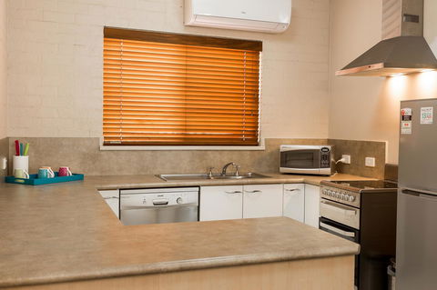 Blazing Stump Motel & Suites - Phillip Island Accommodation 30