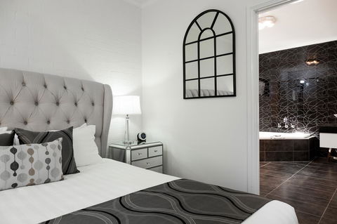 Blazing Stump Motel & Suites - Phillip Island Accommodation 25