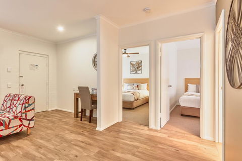 Blazing Stump Motel & Suites - Phillip Island Accommodation 4