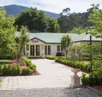 Oscar's On The Yarra - Phillip Island Accommodation