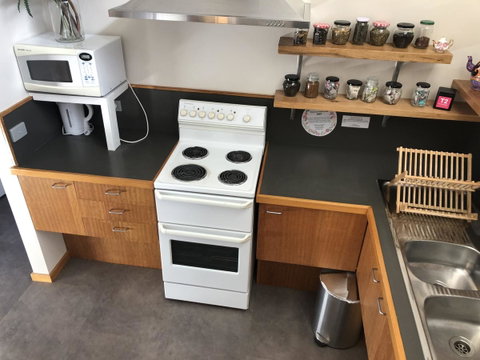 The PC Cottage - Phillip Island Accommodation 18