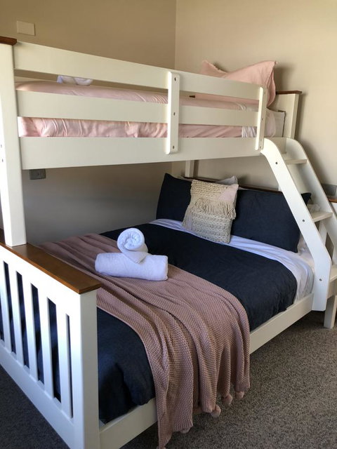 The PC Cottage - Phillip Island Accommodation 13