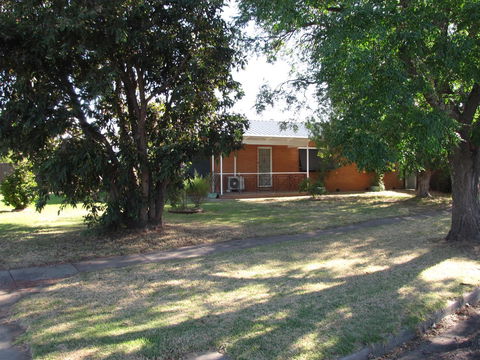 Clarke Street - Phillip Island Accommodation 18