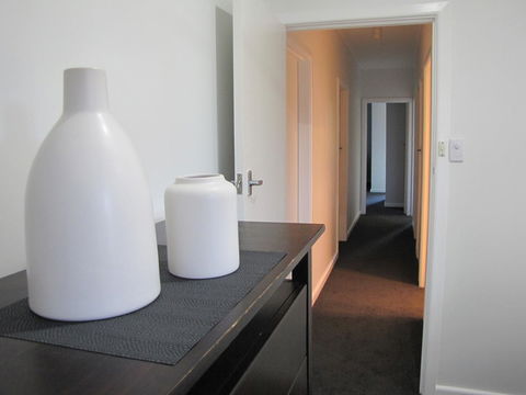 Clarke Street - Phillip Island Accommodation 10