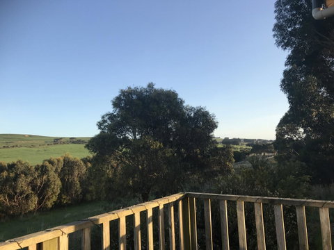 Hillâ€™s Creek Holiday Home - Phillip Island Accommodation 12