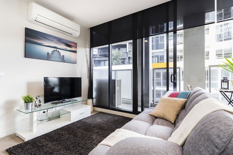 Complete Host 50 Claremont St Apartments - Phillip Island Accommodation 12