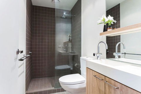 Complete Host 50 Claremont St Apartments - Phillip Island Accommodation 24
