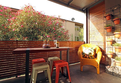 Colour Pop Fitzroy - 3 Bedroom Pet Friendly - Phillip Island Accommodation 6