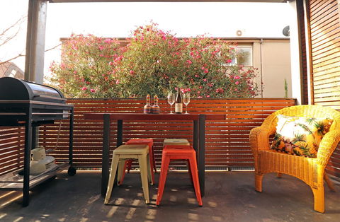 Colour Pop Fitzroy - 3 Bedroom Pet Friendly - Phillip Island Accommodation 8