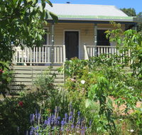 Walnut Cottage via Leongatha - Phillip Island Accommodation