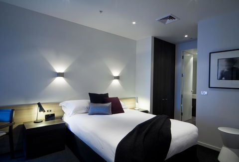 Tyrian Serviced Apartments Fitzroy - Phillip Island Accommodation 5