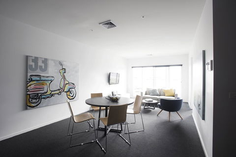 Tyrian Serviced Apartments Fitzroy - Phillip Island Accommodation 0