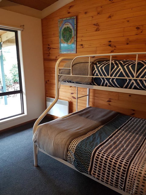 Wahroonga - Phillip Island Accommodation 9
