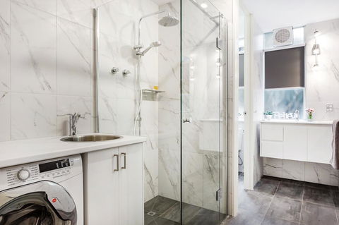 Melbourne Villa - Phillip Island Accommodation 24