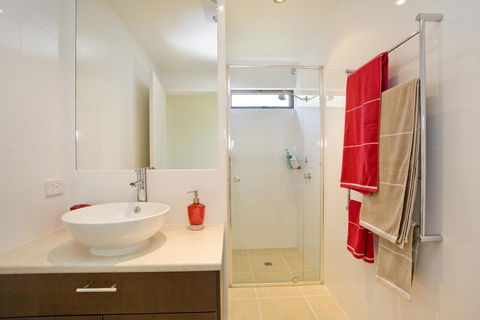 Earth Sea Sky - Phillip Island Accommodation 8