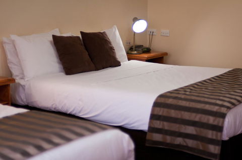 National Hotel Complex Bendigo - Phillip Island Accommodation 10