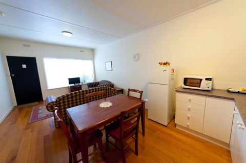 National Hotel Complex Bendigo - Phillip Island Accommodation 44