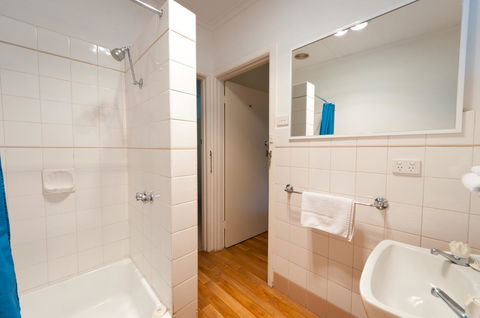 National Hotel Complex Bendigo - Phillip Island Accommodation 41