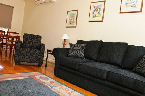 National Hotel Complex Bendigo - Phillip Island Accommodation 19