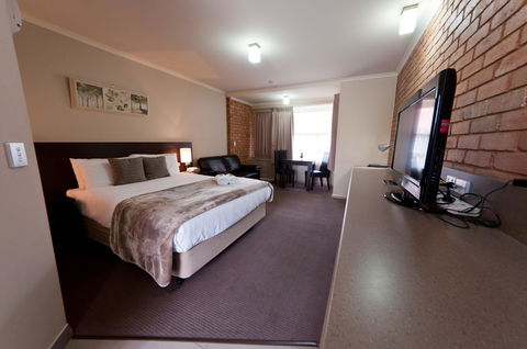 National Hotel Complex Bendigo - Phillip Island Accommodation 30