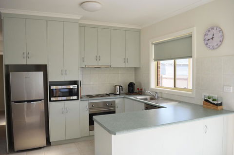 Horsham Central Stay - Phillip Island Accommodation 2