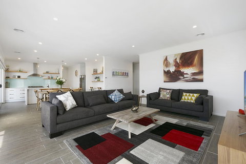 Tidal Changes - Rejuvenate Stays - Phillip Island Accommodation 2