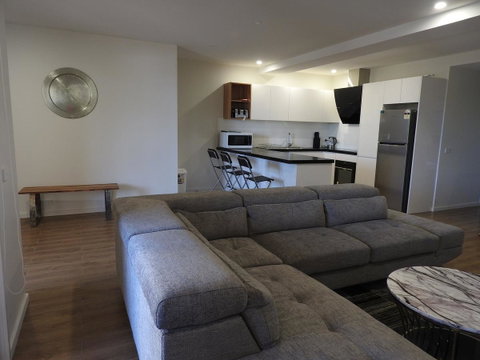 Phillip Island Towers - Phillip Island Accommodation 21