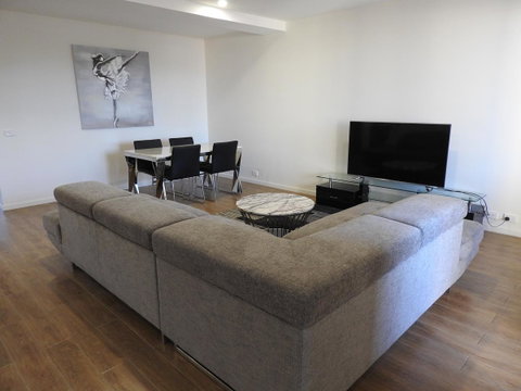 Phillip Island Towers - Phillip Island Accommodation 20
