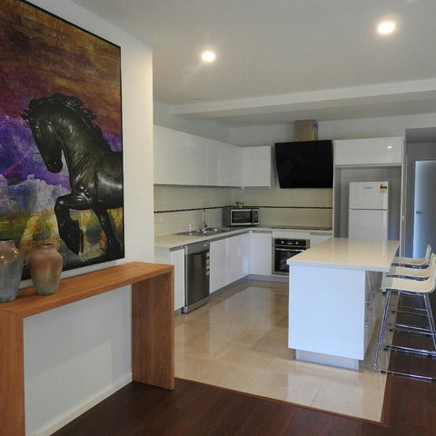 Phillip Island Towers - Phillip Island Accommodation 26