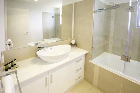 Phillip Island Towers - Phillip Island Accommodation 10