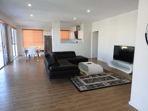 Phillip Island Towers - Phillip Island Accommodation 14