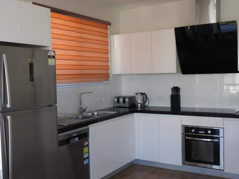 Phillip Island Towers - Phillip Island Accommodation 13