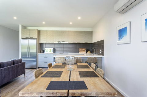 Blairgowrie Apartment 2 - On The Beach - Phillip Island Accommodation 2