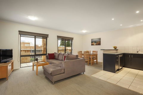 Quest Warrnambool - Phillip Island Accommodation 13