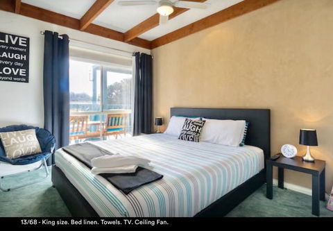 Nest On A Crest - Phillip Island Accommodation 15