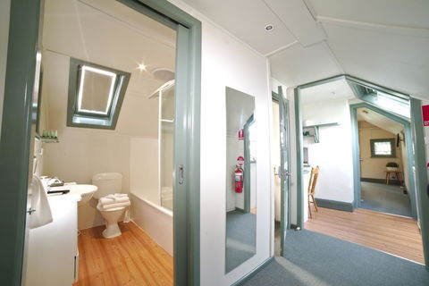 Ballarat Station Apartments - Phillip Island Accommodation 9