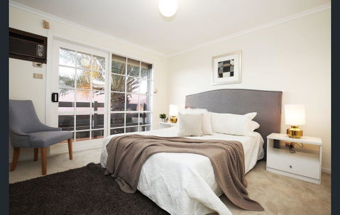 The Gallery Hours - Phillip Island Accommodation 0