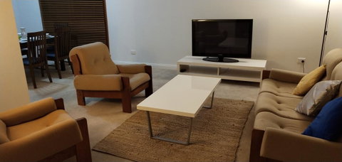 The Gallery Hours - Phillip Island Accommodation 9