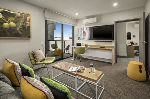Quest Dandenong Central - Phillip Island Accommodation 19